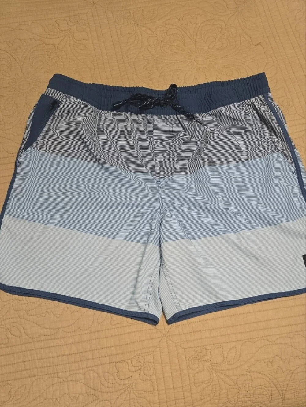 Quiksilver Mens Swim Trunks Lot of 3 XL Blue Gray Floral Striped Volley Shorts